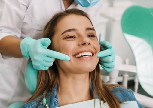 ارتودنسی نامرئی چیست؟ + انواع آن